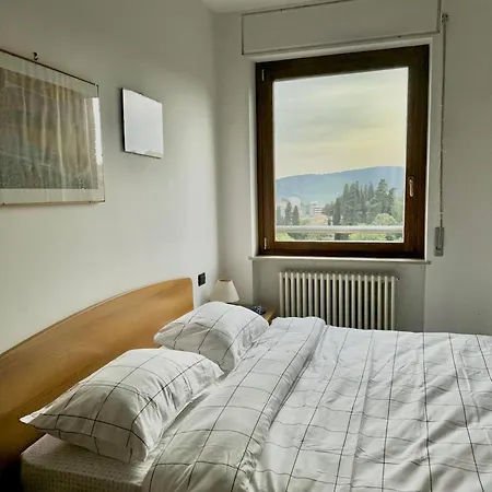Panoramic King With & Nature Views, 2-min Walk To Minimetro Perugia